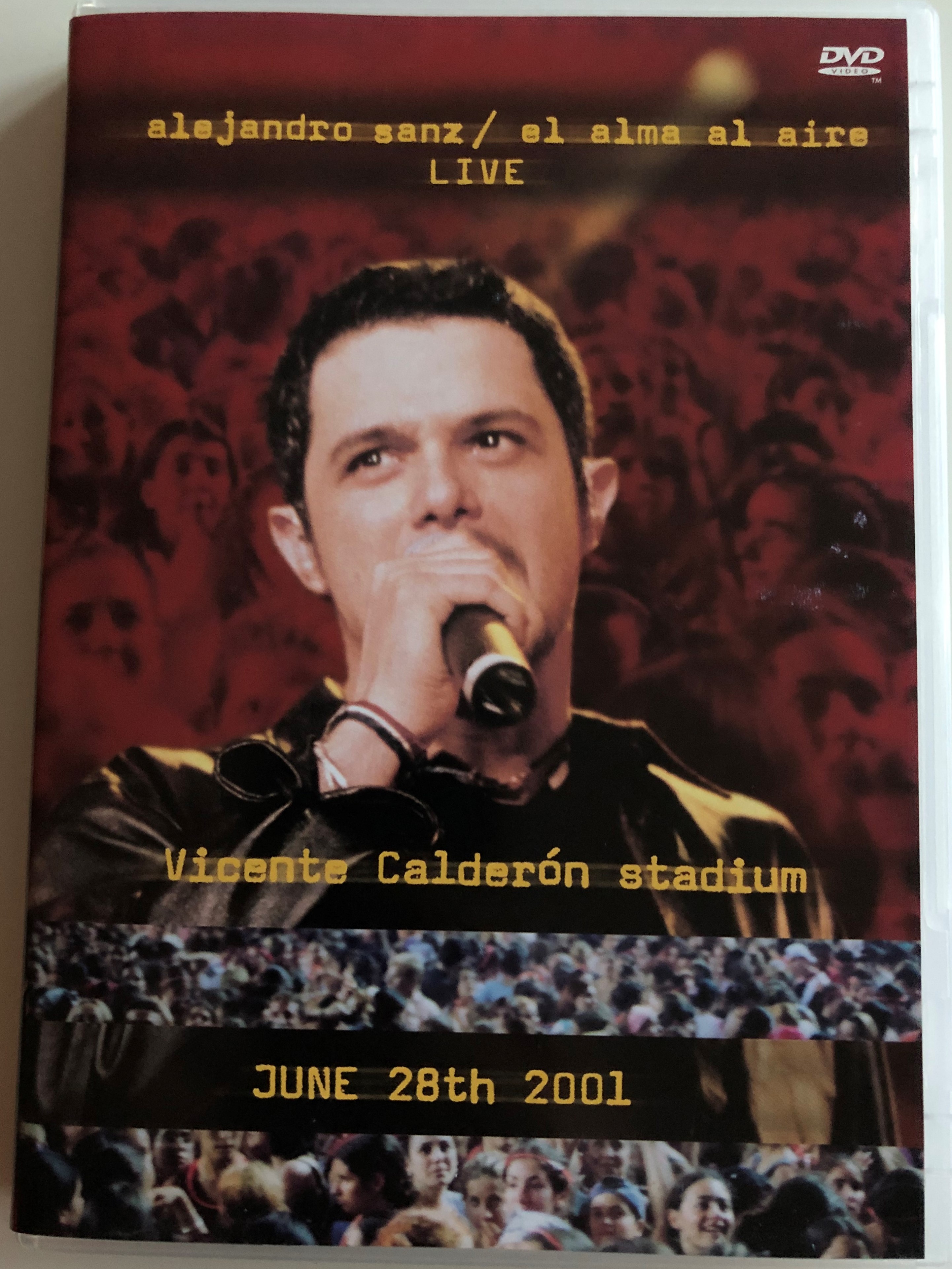 Alejandro Sanz - El alma al aire LIVE DVD 2001 1.JPG